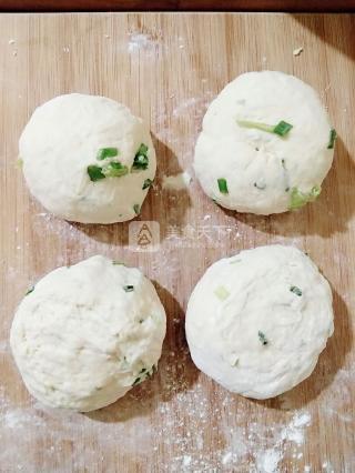 <a href=/shicai/shucai/LuoBo/index.html target=_blank><u>萝卜</u></a>丝饼