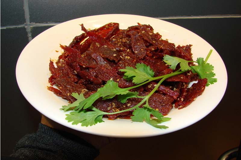 麻辣<a href=/shicai/rouqin/NiuRou/index.html target=_blank><u>牛肉</u></a>干3