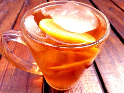 <a href=/shicai/guopin/NingMeng/index.html target=_blank><u>柠檬</u></a>红茶有什么功效