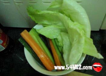 老北京<a href=/shicai/rouqin/ZhengJi/index.html target=_blank><u>鸡肉</u></a>卷2