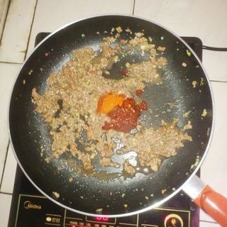 麻婆<a href=/shicai/mimian/DouFu/index.html target=_blank><u>豆腐</u></a>