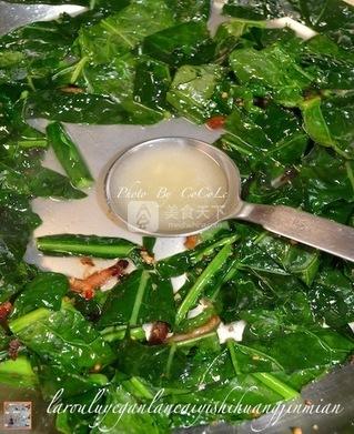 <a href=/shicai/rouqin/LaRou/index.html target=_blank><u>腊肉</u></a>甘蓝意式黄金面