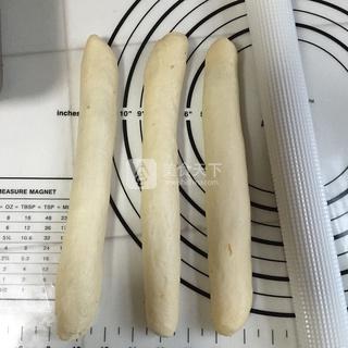 <a href=/shicai/rouqin/RouSong/index.html target=_blank><u>肉松</u></a>小<a href=/shicai/mimian/TuSi/index.html target=_blank><u>吐司</u></a>