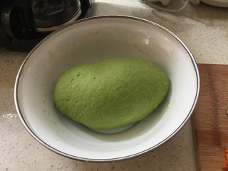 <a href=/shicai/shucai/BoCai/index.html target=_blank><u>菠菜</u></a><a href=/shicai/rouqin/NiuRou/index.html target=_blank><u>牛肉</u></a>块面