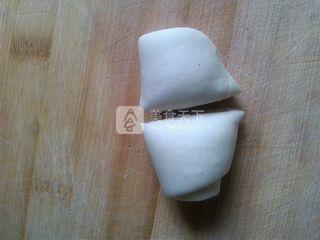 <a href=/shicai/shucai/ZiShu/index.html target=_blank><u>紫薯</u></a>酥饼