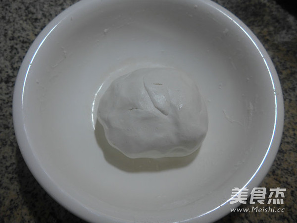 <a href=/shicai/shucai/YouCai/index.html target=_blank><u>油菜</u></a>蕻<a href=/shicai/rouqin/JiDan/index.html target=_blank><u>鸡蛋</u></a>煮汤圆的做法