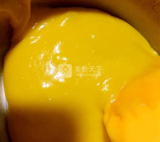 烫面<a href=zt/qifengdg target=_blank><u>戚风蛋糕</u></a>