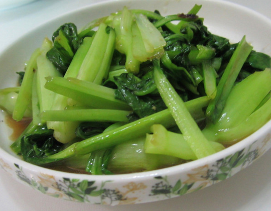 炒<a href=/shicai/shucai/XiaoBaiCai/index.html target=_blank><u>小<a href=/shicai/shucai/BaiCai/index.html target=_blank><u>白菜</u></a></u></a>