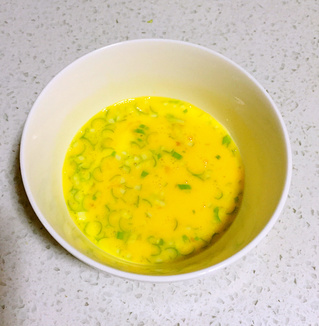 <a href=/shicai/rouqin/JiDan/index.html target=_blank><u>鸡蛋</u></a>灌饼