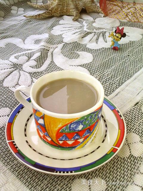 青红<a href=/shicai/mimian/DouJiang/index.html target=_blank><u>豆浆</u></a>