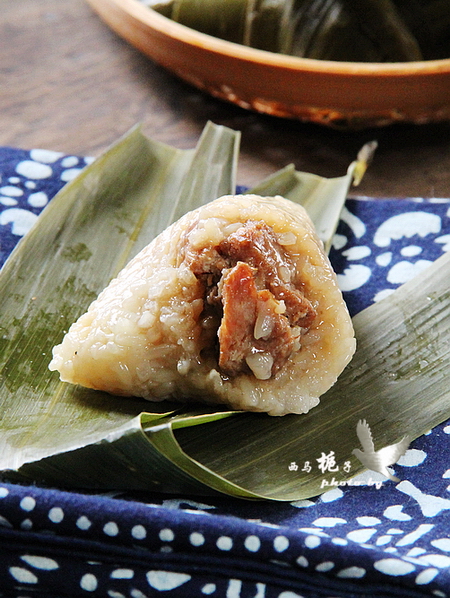 经典四角鲜肉粽子