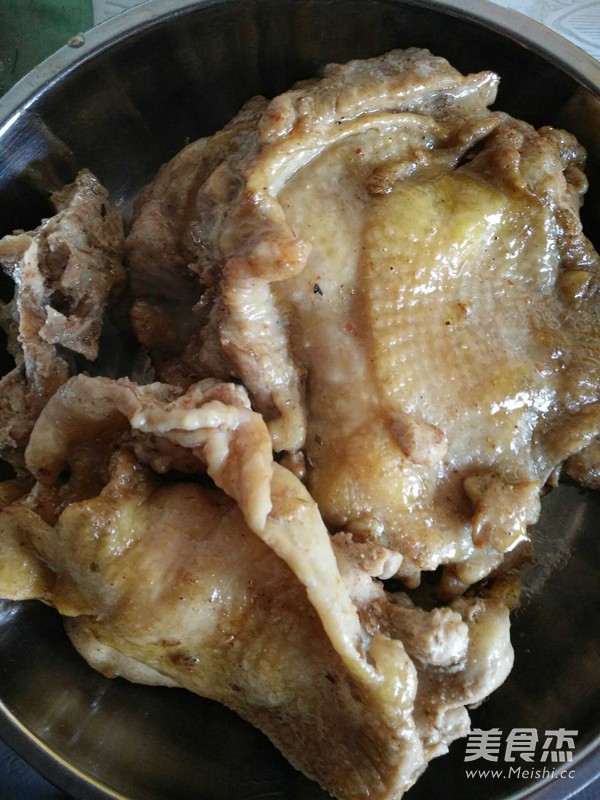 <a href=/shicai/rouqin/ZhengJi/index.html target=_blank><u>鸡肉</u></a>卷饼的做法