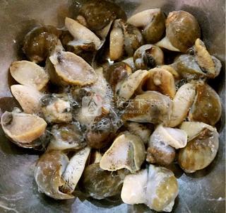 小菜拌假<a href=/shicai/shuichanpin/BaoYu/index.html target=_blank><u>鲍鱼</u></a>