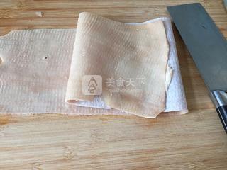 清爽<a href=/shicai/rouqin/ZhuRouPi/index.html target=_blank><u>猪皮</u></a>冻