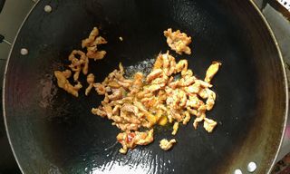 <a href=/shicai/shucai/SiJiDou/index.html target=_blank><u>四季豆</u></a>炒肉