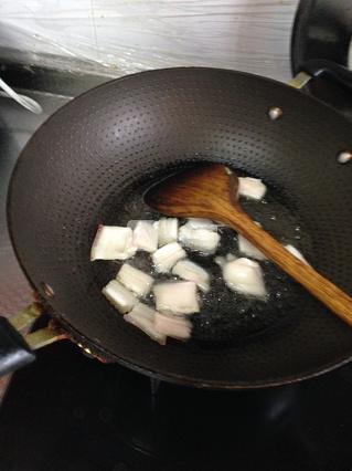 <a href=/shicai/shucai/HuaCai/index.html target=_blank><u>花菜</u></a>炒肉