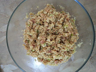 酸菜<a href=/shicai/rouqin/ZhuRou/index.html target=_blank><u>猪肉</u></a>饺子