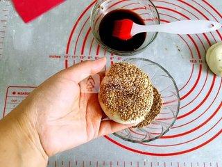 椒盐<a href=/shicai/guopin/ZhiMa/index.html target=_blank><u>芝麻</u></a>酱烧饼