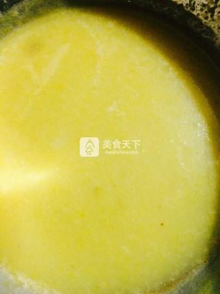 法式<a href=/shicai/mimian/NaiYou/index.html target=_blank><u>奶油</u></a>霜