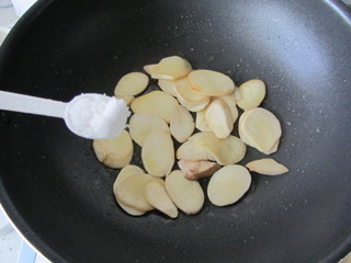 茄汁<a href=/shicai/guopin/Xing/index.html target=_blank><u>杏</u></a>鲍菇