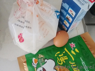 <a href=/shicai/shuichanpin/HaiTai/index.html target=_blank><u>海苔</u></a><a href=/shicai/rouqin/RouSong/index.html target=_blank><u>肉松</u></a><a href=/shicai/mimian/MianBao/index.html target=_blank><u>面包</u></a>卷