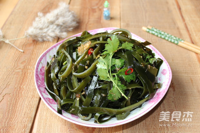 拌<a href=/shicai/shuichanpin/HaiDai/index.html target=_blank><u>海带</u></a>的做法