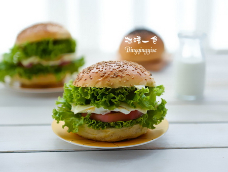 <a href=/shicai/mimian/ZhiShi/index.html target=_blank><u>芝士</u></a>蛋堡