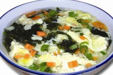 <a href=/shicai/shuichanpin/ZiCai/index.html target=_blank><u>紫菜</u></a><a href=/shicai/rouqin/JiDan/index.html target=_blank><u>鸡蛋</u></a>汤