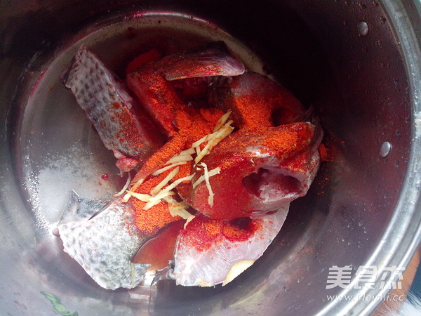 香辣烤鱼块的做法