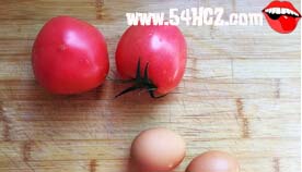 <a href=/shicai/shucai/XiHongShi/index.html target=_blank><u>西红柿</u></a>炒<a href=/shicai/rouqin/JiDan/index.html target=_blank><u>鸡蛋</u></a>1