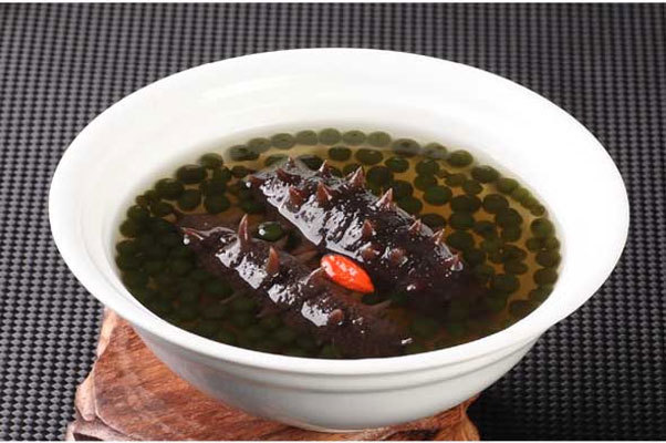 葛仙米炖<a href=/shicai/shuichanpin/HaiSen/index.html target=_blank><u>海参</u></a>