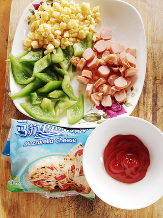 <a href=/shicai/mimian/YuMi/index.html target=_blank><u>玉米</u></a><a href=/shicai/rouqin/HuoTui/index.html target=_blank><u>火腿</u></a>小批萨