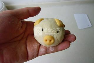 小猪豆沙包