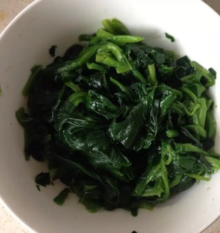 <a href=/shicai/shucai/BoCai/index.html target=_blank><u>菠菜</u></a><a href=/shicai/rouqin/JiDan/index.html target=_blank><u>鸡蛋</u></a>卷