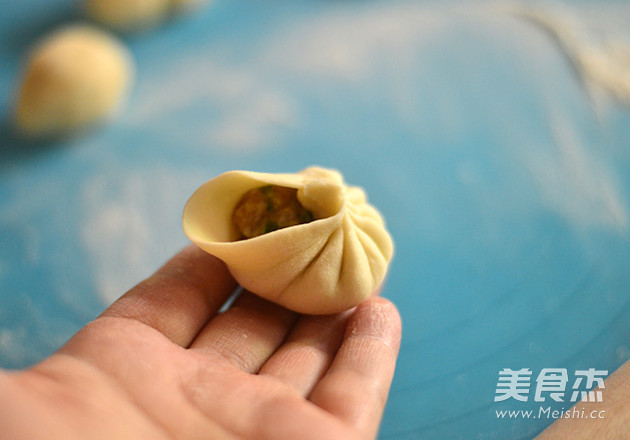 香葱小肉包的做法