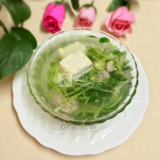 肉末<a href=/shicai/shucai/DouMiao/index.html target=_blank><u>豆苗</u></a><a href=/shicai/mimian/DouFu/index.html target=_blank><u>豆腐</u></a>汤