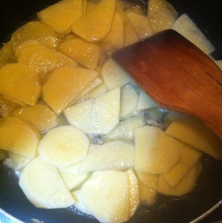 剁椒<a href=/shicai/shucai/TuDou/index.html target=_blank><u>土豆</u></a>