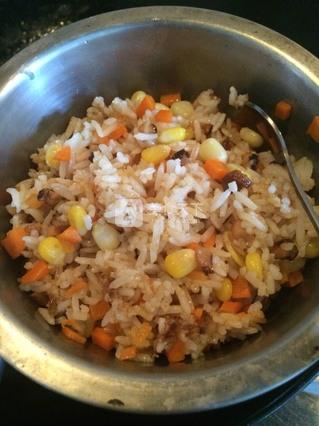 <a href=/shicai/rouqin/JiChi/index.html target=_blank><u>鸡翅</u></a>包饭