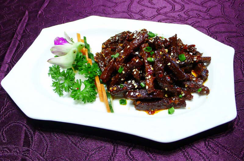 麻辣<a href=/shicai/rouqin/NiuRou/index.html target=_blank><u>牛肉</u></a>干2