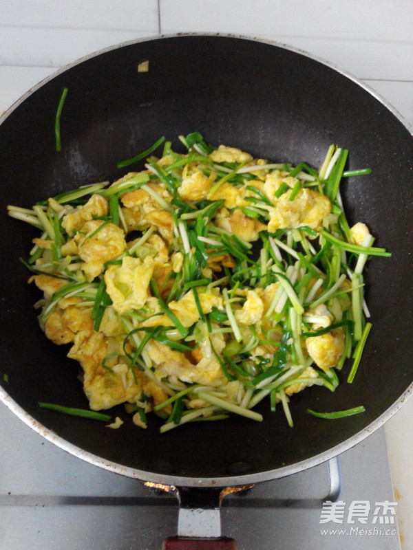 <a href=/shicai/shucai/SuanMiao/index.html target=_blank><u>蒜苗</u></a>炒<a href=/shicai/rouqin/JiDan/index.html target=_blank><u>鸡蛋</u></a>的做法