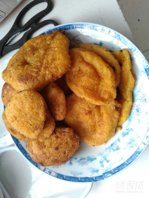 简单<a href=/shicai/shucai/NanGua/index.html target=_blank><u>南瓜</u></a>饼的做法