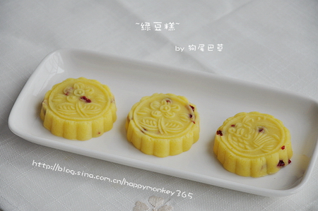 <a href=/shicai/mimian/LvDou/index.html target=_blank><u>绿豆</u></a>糕怎么做