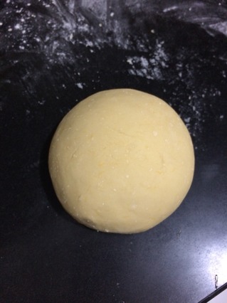 <a href=/shicai/shucai/NanGua/index.html target=_blank><u>南瓜</u></a>玫瑰馒头