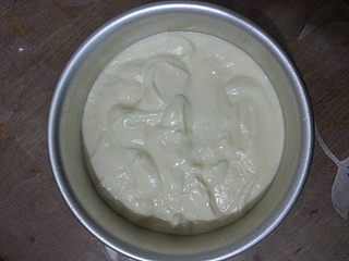 无油<a href=/shicai/mimian/NiuNai/index.html target=_blank><u>牛奶</u></a><a href=zt/qifengdg target=_blank><u>戚风蛋糕</u></a>