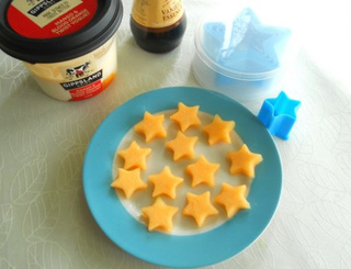 <a href=/shicai/guopin/MangGuo/index.html target=_blank><u>芒果</u></a><a href=/shicai/mimian/SuanNai/index.html target=_blank><u>酸奶</u></a>塔