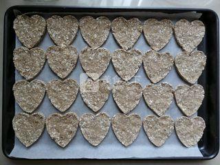 低热量<a href=/shicai/guopin/XianJiao/index.html target=_blank><u>香蕉</u></a><a href=/shicai/mimian/YanMai/index.html target=_blank><u>燕麦</u></a>片