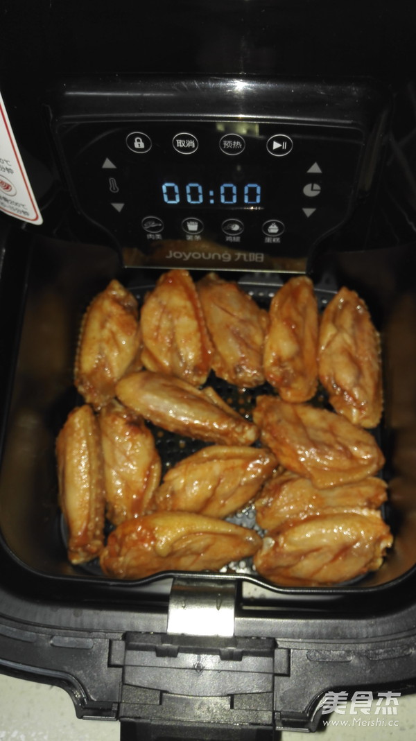 新<a href=zt/aelkq target=_blank><u>奥尔良烤翅的做法</u></a>