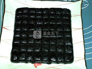 玫瑰<a href=/shicai/guopin/HeiZhiMa/index.html target=_blank><u>黑<a href=/shicai/guopin/ZhiMa/index.html target=_blank><u>芝麻</u></a></u></a>汤圆馅