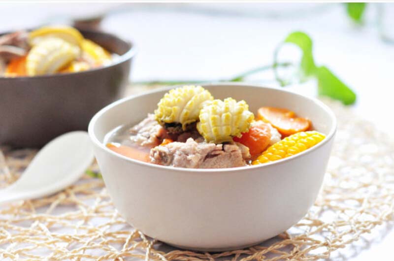 <a href=/shicai/shuichanpin/BaoYu/index.html target=_blank><u>鲍鱼</u></a><a href=/shicai/rouqin/PaiGu/index.html target=_blank><u>排骨</u></a>汤怎么做3