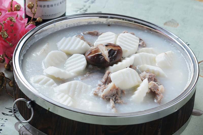 <a href=/shicai/shucai/ShanYao/index.html target=_blank><u>山药</u></a><a href=/shicai/shucai/HuLuoBo/index.html target=_blank><u>胡<a href=/shicai/shucai/LuoBo/index.html target=_blank><u>萝卜</u></a></u></a><a href=/shicai/rouqin/PaiGu/index.html target=_blank><u>排骨</u></a>汤2